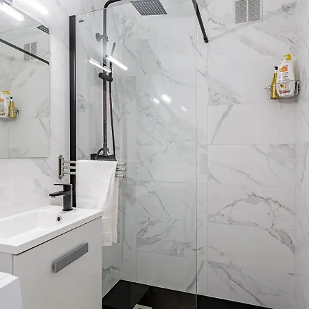 Frida, En La Playa 托雷莫利诺斯